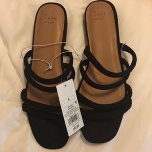 Universal Thread Flat Sandals